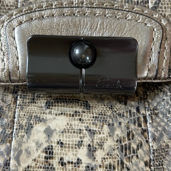 Coach Poppy python messenger bag - Picture 5 of 7